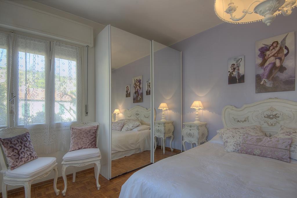 Casa Grandis Dimora Di Charme Nel Cuore Di Bordighera Apartment Exterior photo